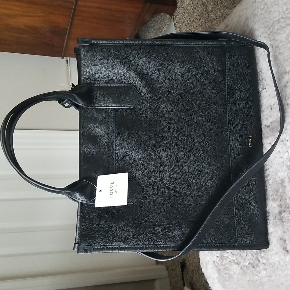 NEW!👜Fossil Black Leather Tote